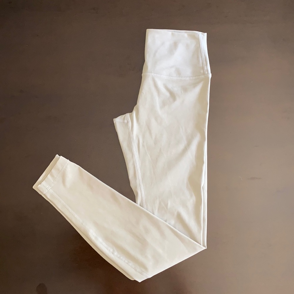 Lululemon leggings Size 4 - 7/8’s length